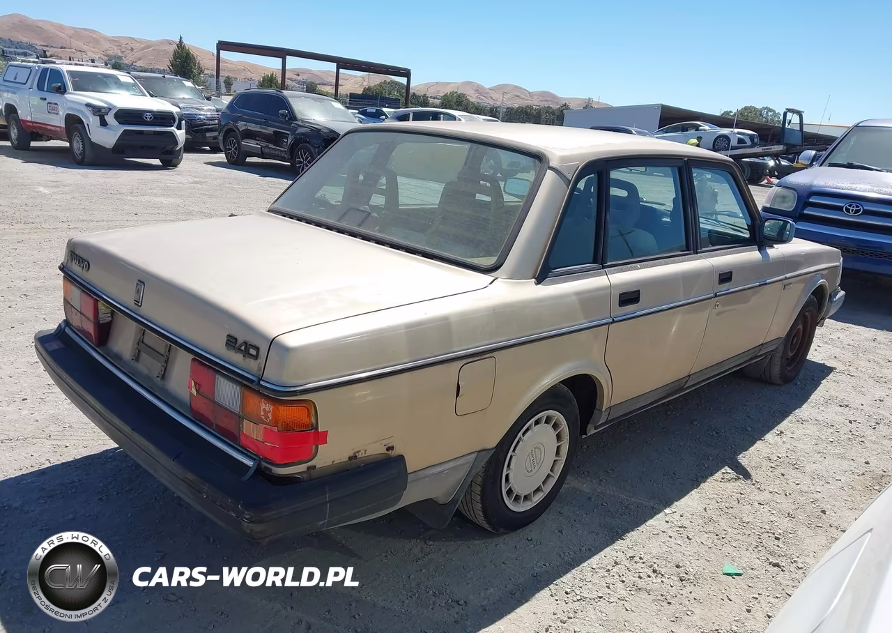 1993 Volvo 240 VIN:YV1AS8314P1489969 - 4