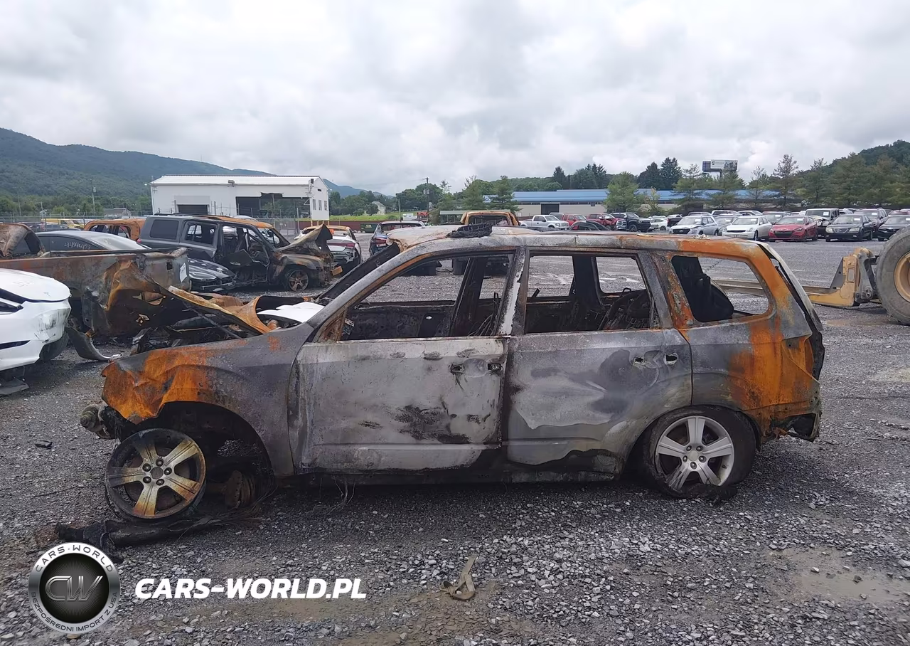 2011 Subaru Forester 2.5X VIN:JF2SHABC4BH748996 - 14