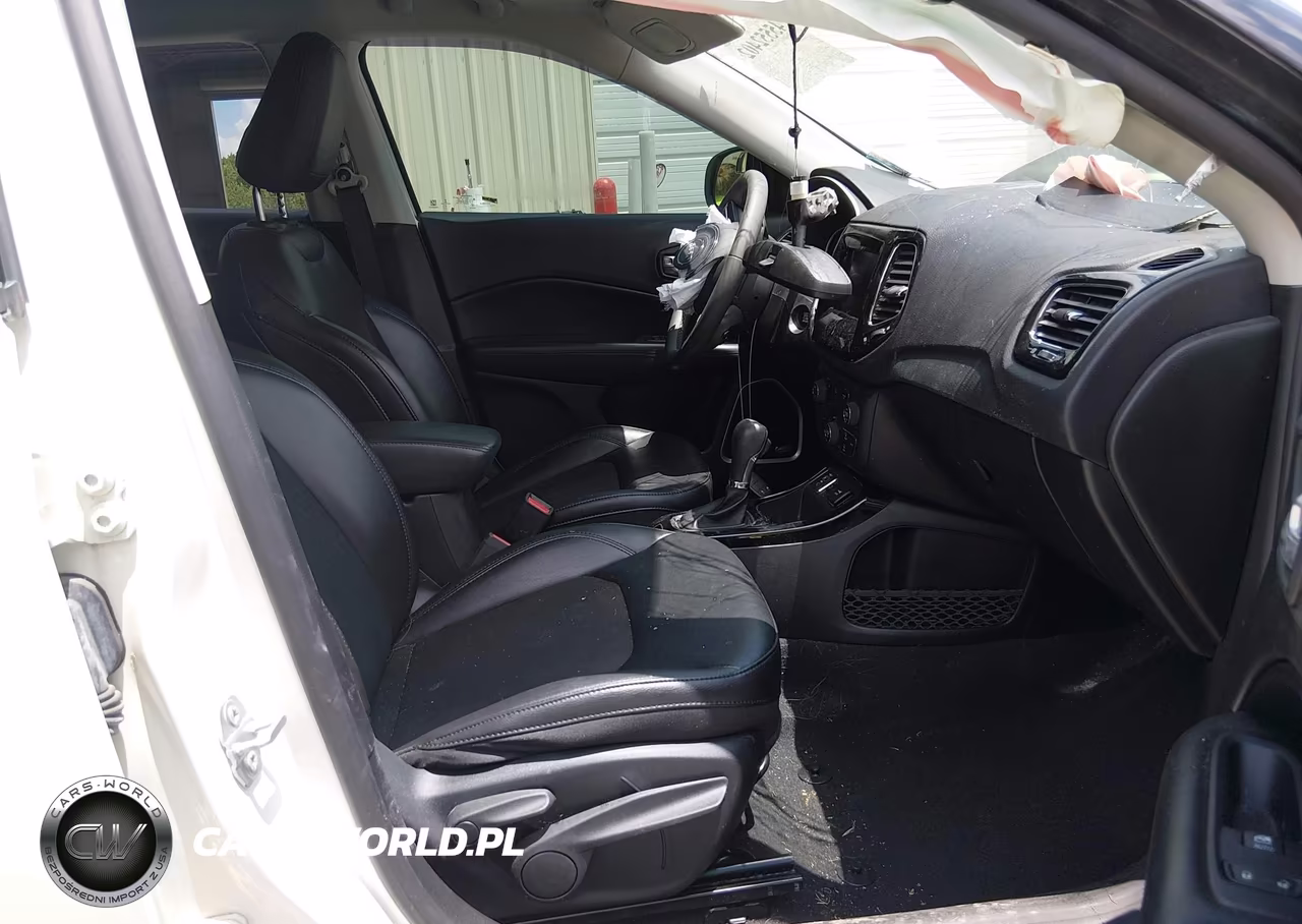 2021 Jeep Compass Altitude Fwd VIN:3C4NJCBB9MT570879 - 5