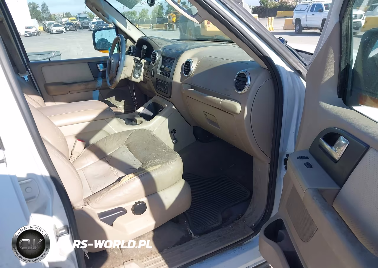 2003 Ford Expedition Eddie Bauer VIN:1FMFU18L63LC04819 - 5