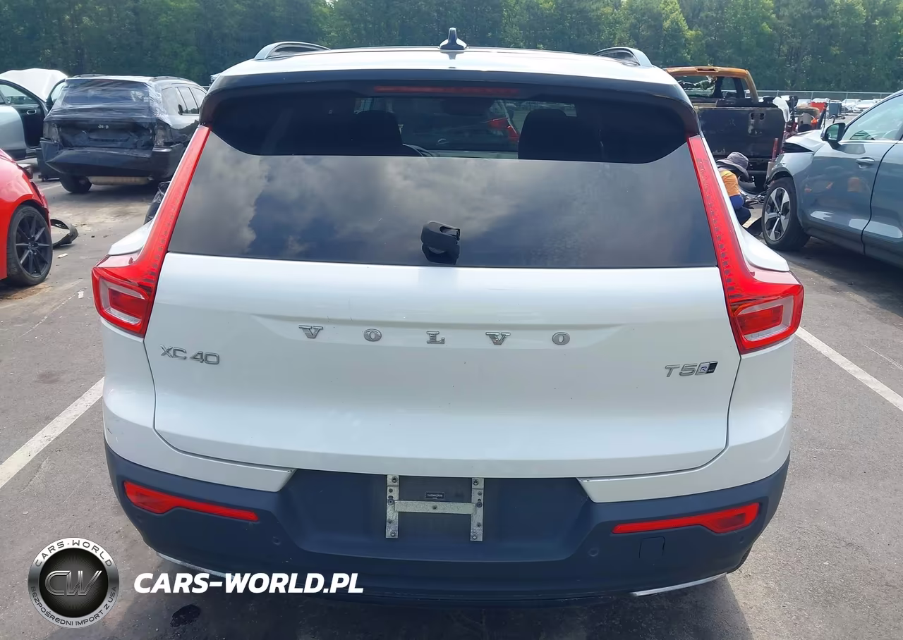 2019 Volvo Xc40 T5 R-Design VIN:YV4162UM4K2094299 - 16