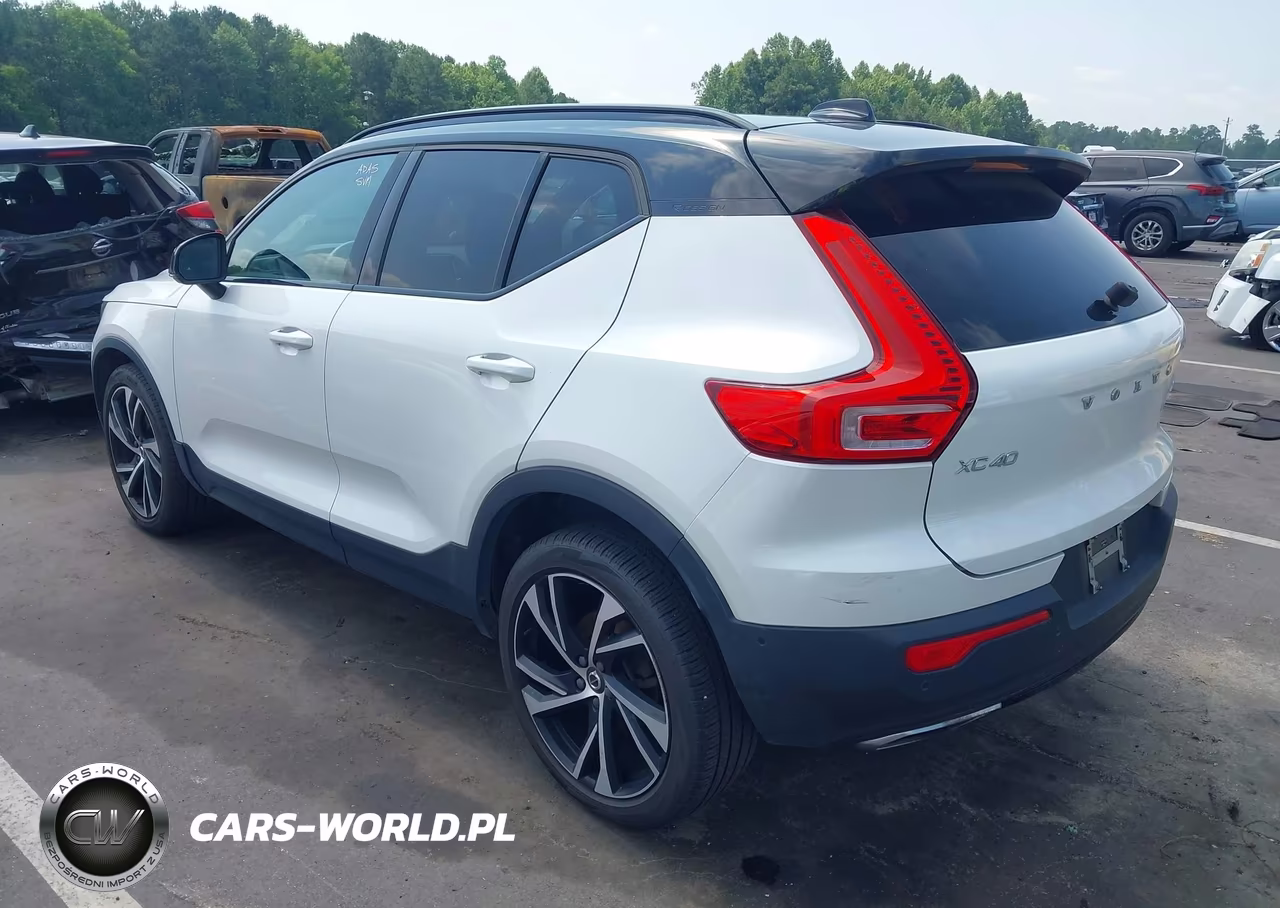 2019 Volvo Xc40 T5 R-Design VIN:YV4162UM4K2094299 - 3
