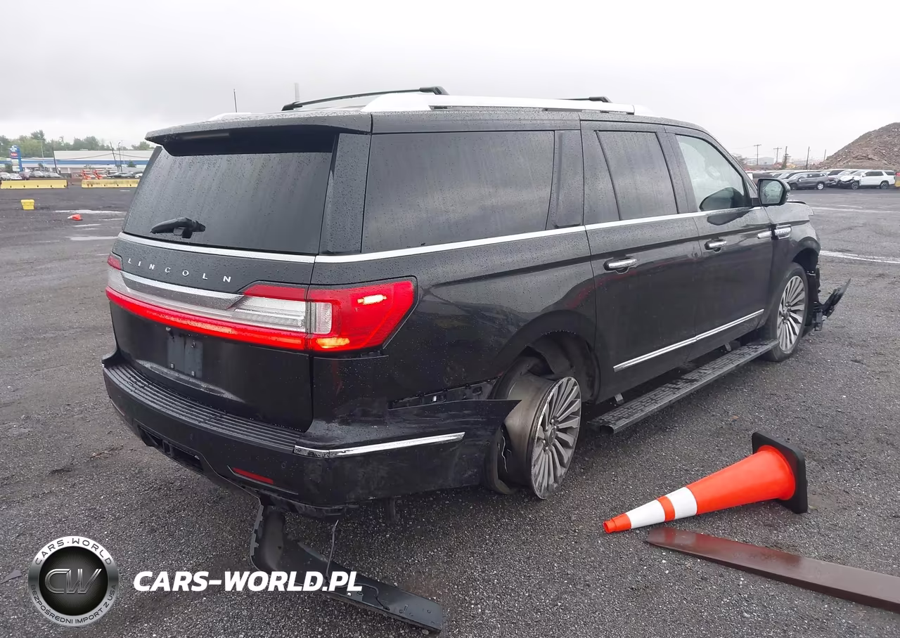 2019 Lincoln Navigator L Reserve VIN:5LMJJ3LT0KEL15193 - 4