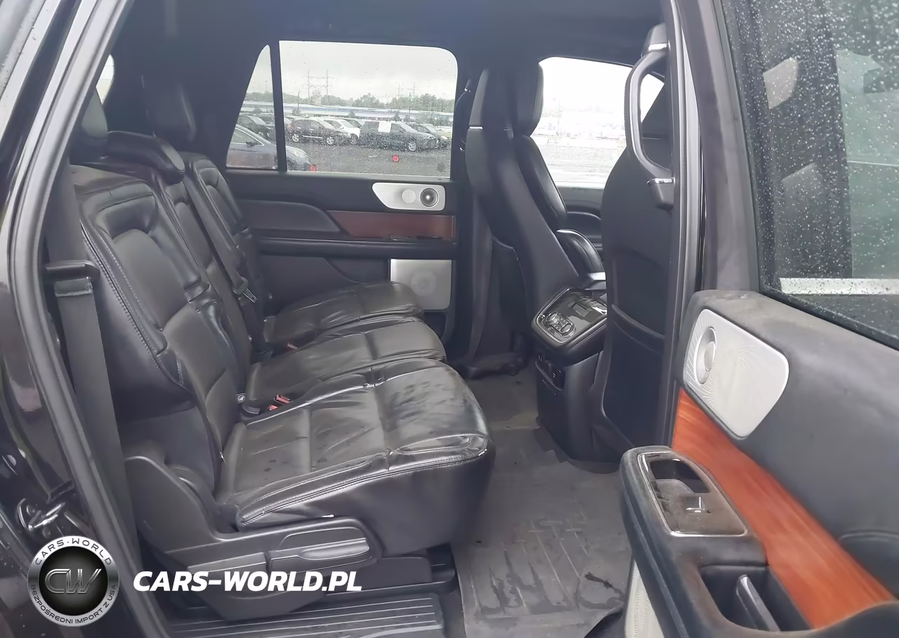 2019 Lincoln Navigator L Reserve VIN:5LMJJ3LT0KEL15193 - 8