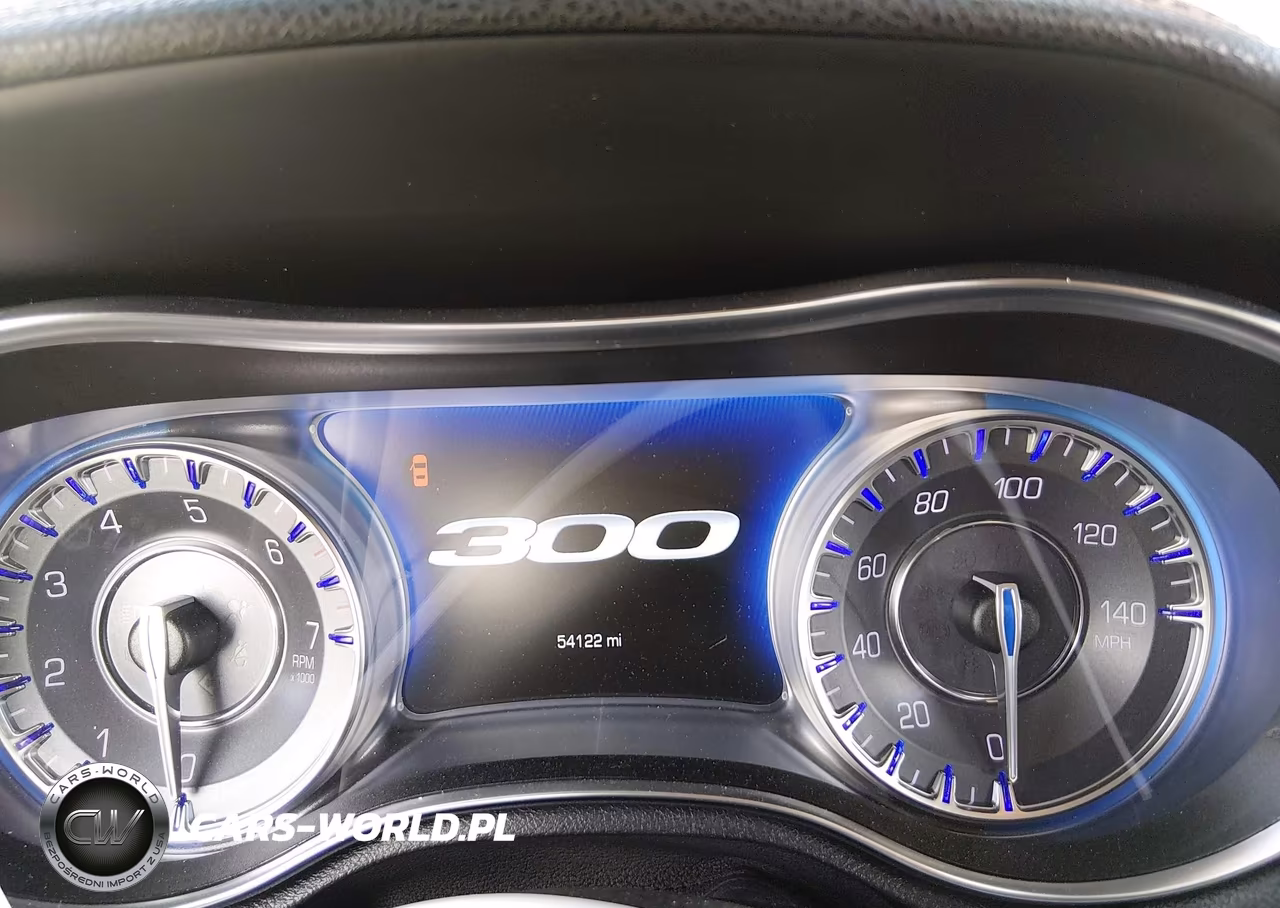 2021 Chrysler 300 Touring VIN:2C3CCAAGXMH509007 - 7