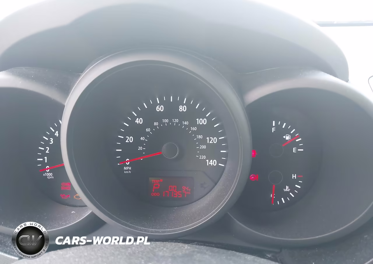 2012 Kia Soul VIN:KNDJT2A56C7447820 - 7