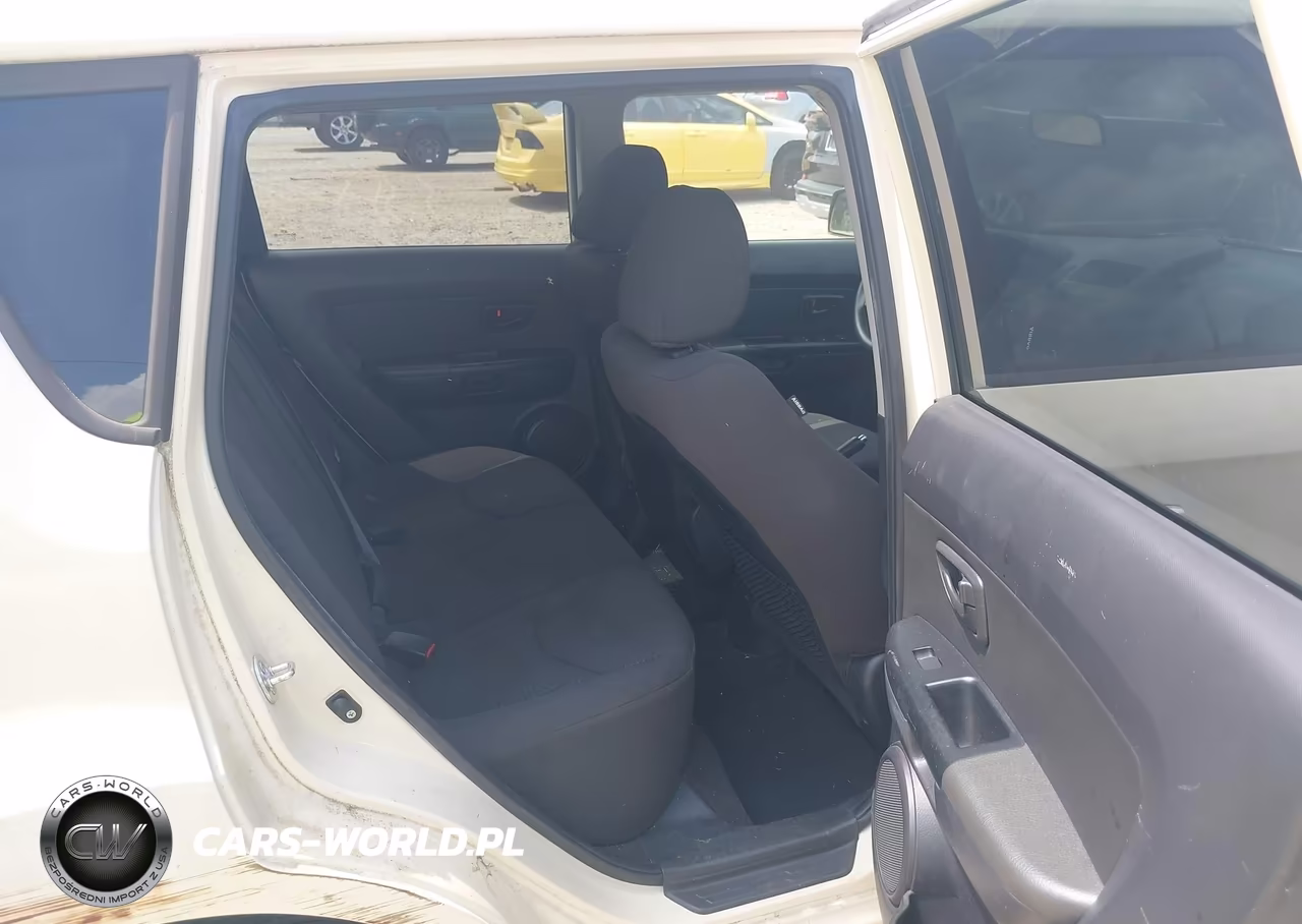2012 Kia Soul VIN:KNDJT2A56C7447820 - 8