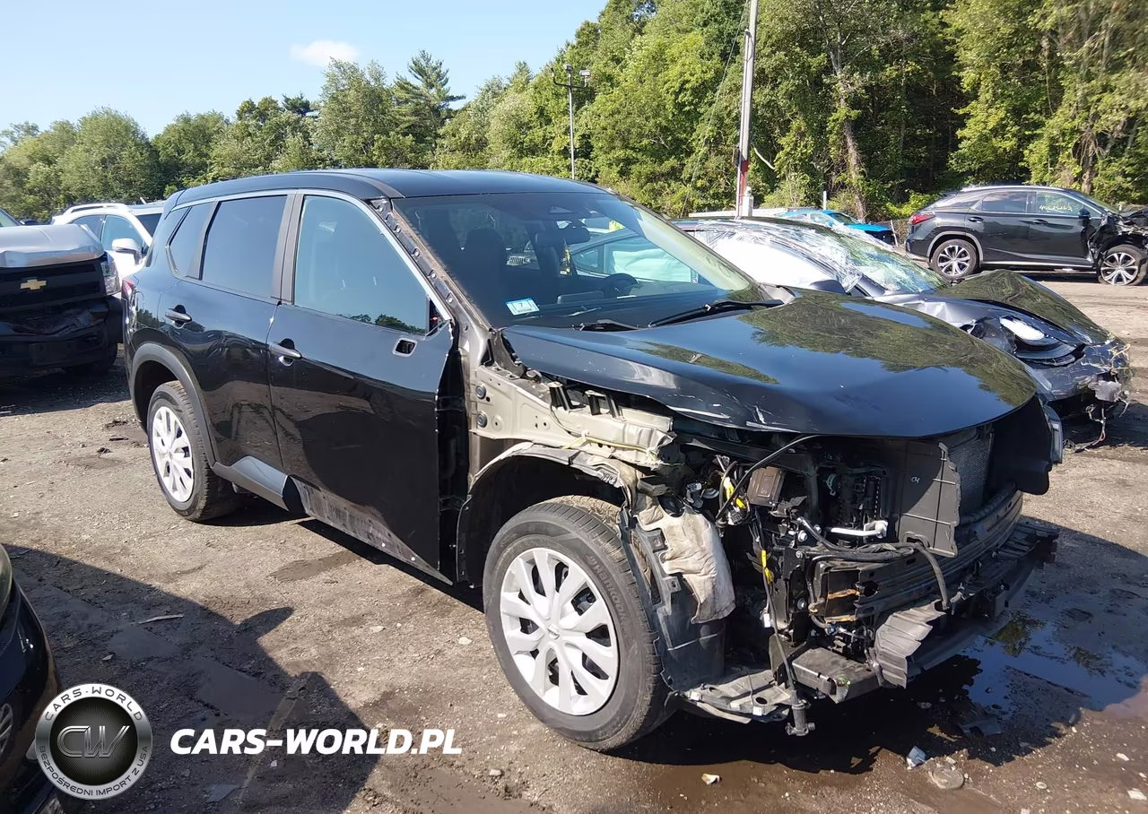 NISSAN – zdjęcie 1 z 17