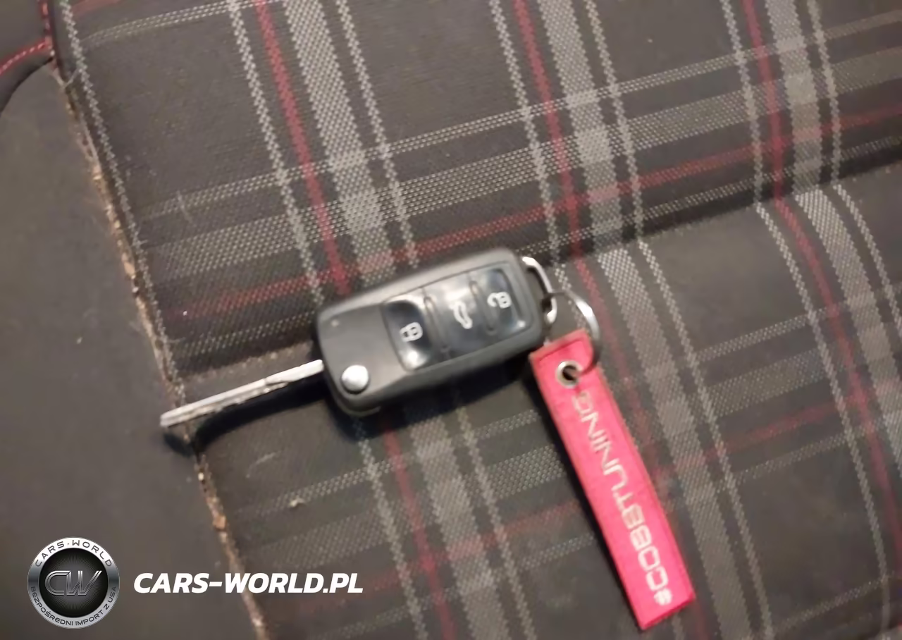 2013 Volkswagen Gti 4-Door VIN:WVWGD7AJ3DW126410 - 11