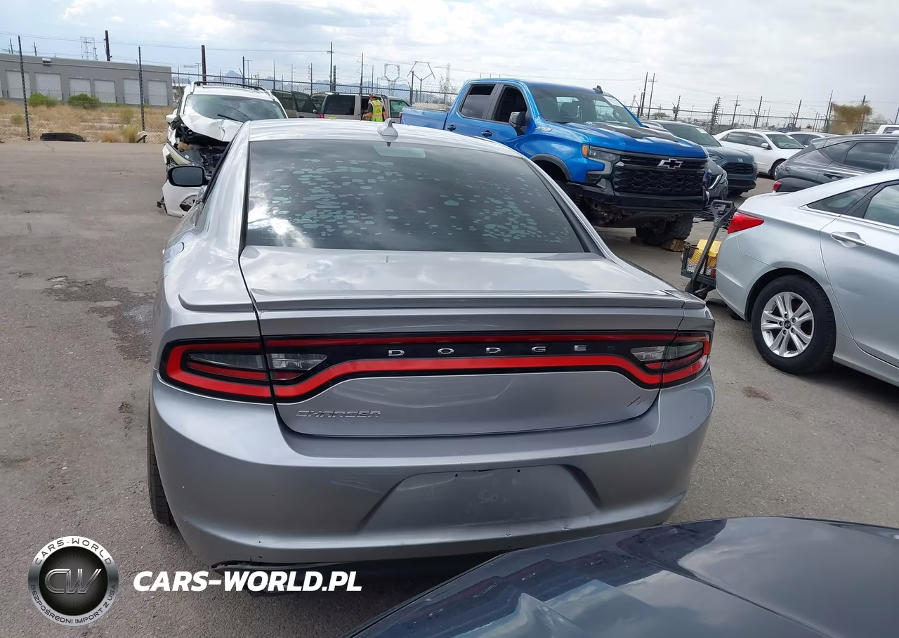 2016 Dodge Charger R-T VIN:2C3CDXCT4GH302160 - 16
