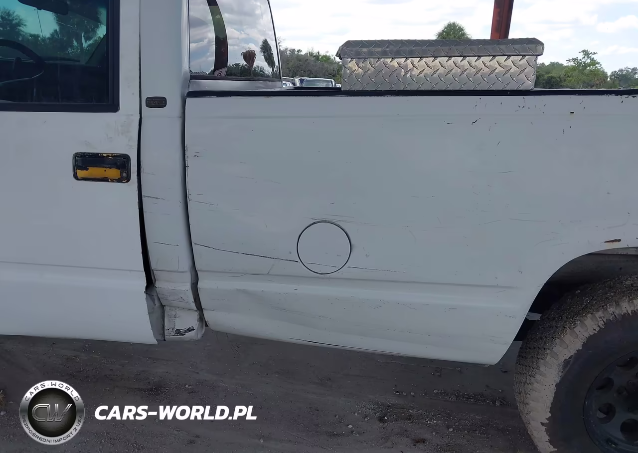 1997 Chevrolet C-K 1500 Fleetside VIN:1GCEC14M0VZ208186 - 6