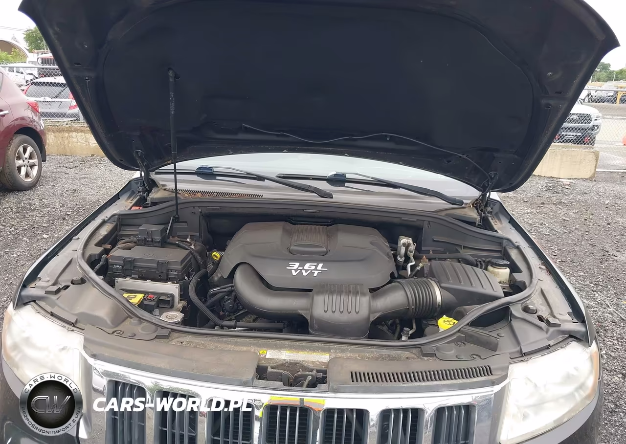 2012 Jeep Grand Cherokee Laredo VIN:1C4RJFAG7CC178364 - 10