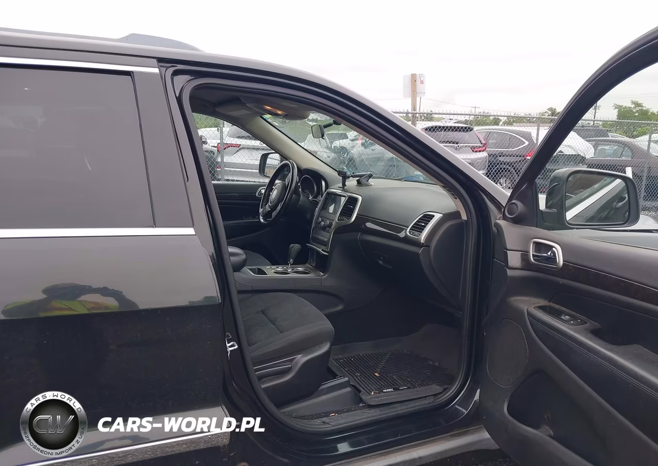 2012 Jeep Grand Cherokee Laredo VIN:1C4RJFAG7CC178364 - 5