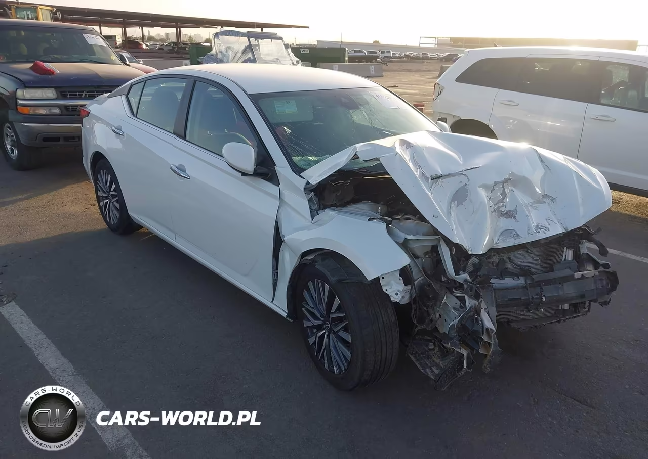 2023 Nissan Altima Sv Fwd – zdjęcie 1 z 17