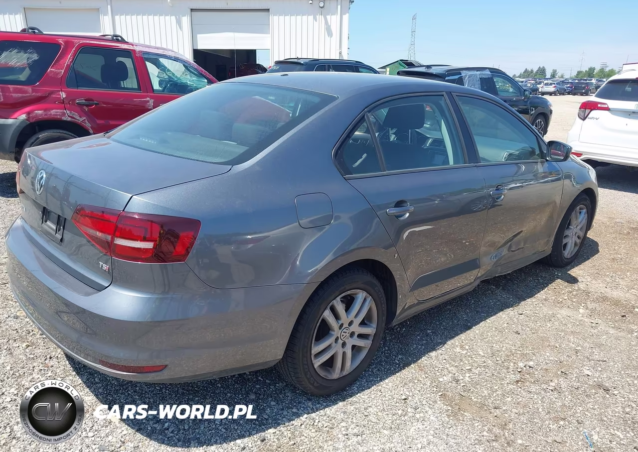2018 Volkswagen Jetta 1.4T S VIN:3VW2B7AJ3JM260570 - 4