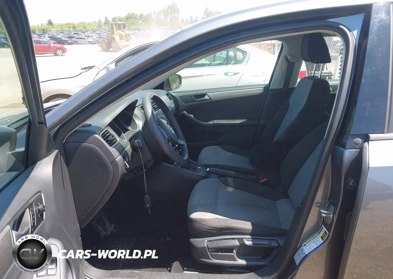 2018 Volkswagen Jetta 1.4T S VIN:3VW2B7AJ3JM260570 - 5