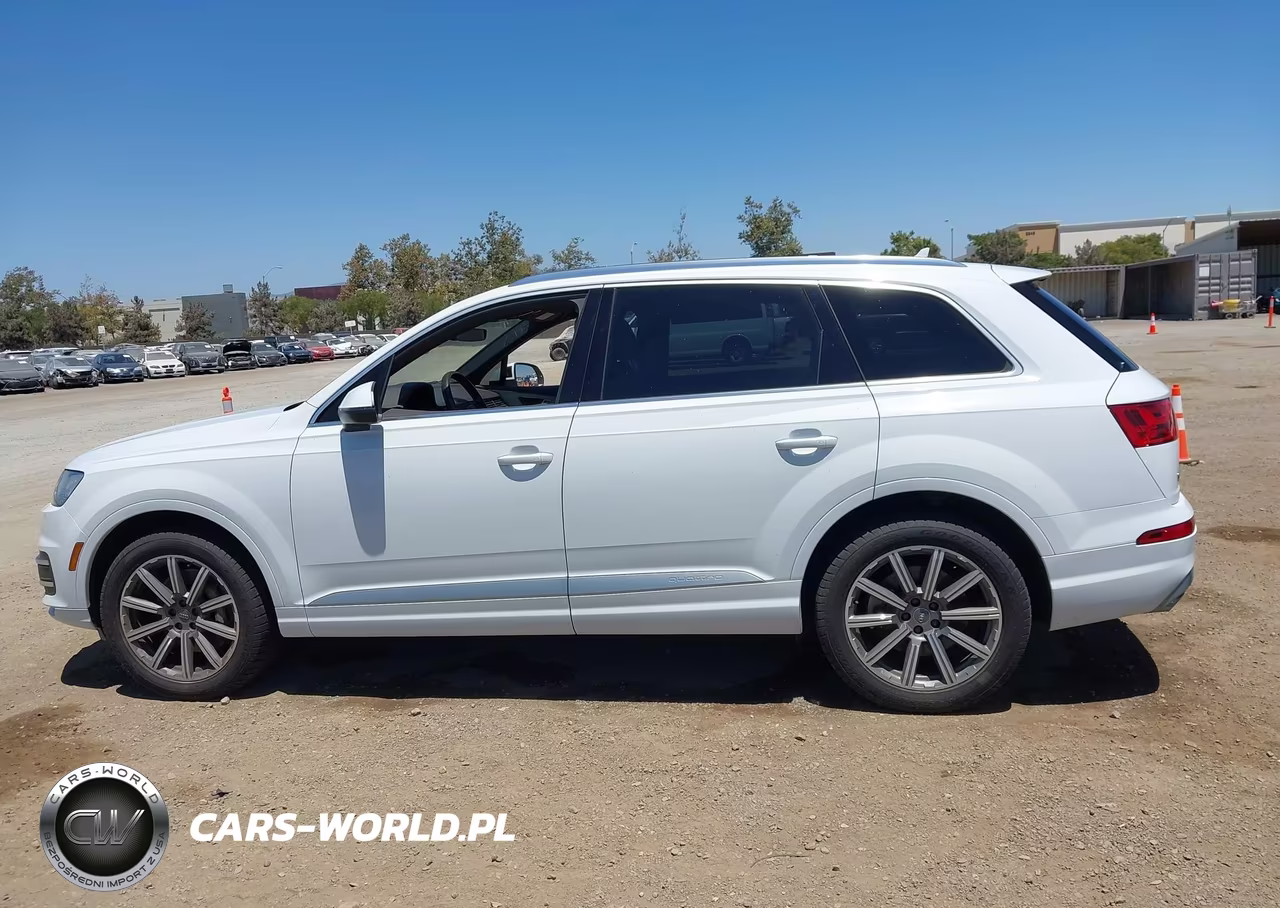 2018 Audi Q7 2.0T Premium VIN:WA1LHAF73JD021770 - 14