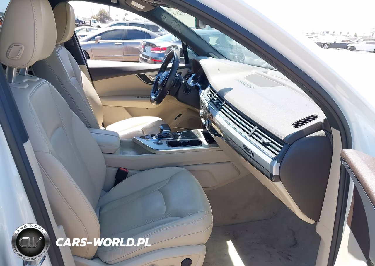 2018 Audi Q7 2.0T Premium VIN:WA1LHAF73JD021770 - 5