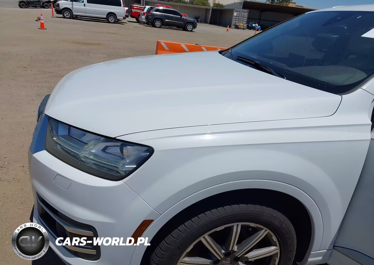 2018 Audi Q7 2.0T Premium VIN:WA1LHAF73JD021770 - 6