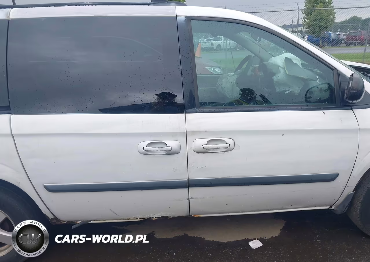 2005 Dodge Caravan Sxt VIN:1D8GP45R95B272679 - 14