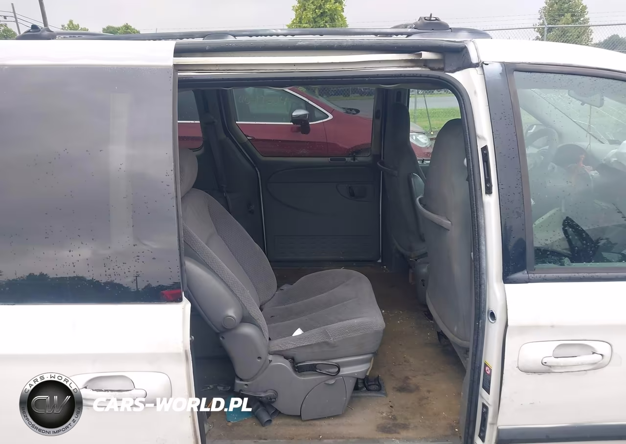 2005 Dodge Caravan Sxt VIN:1D8GP45R95B272679 - 8