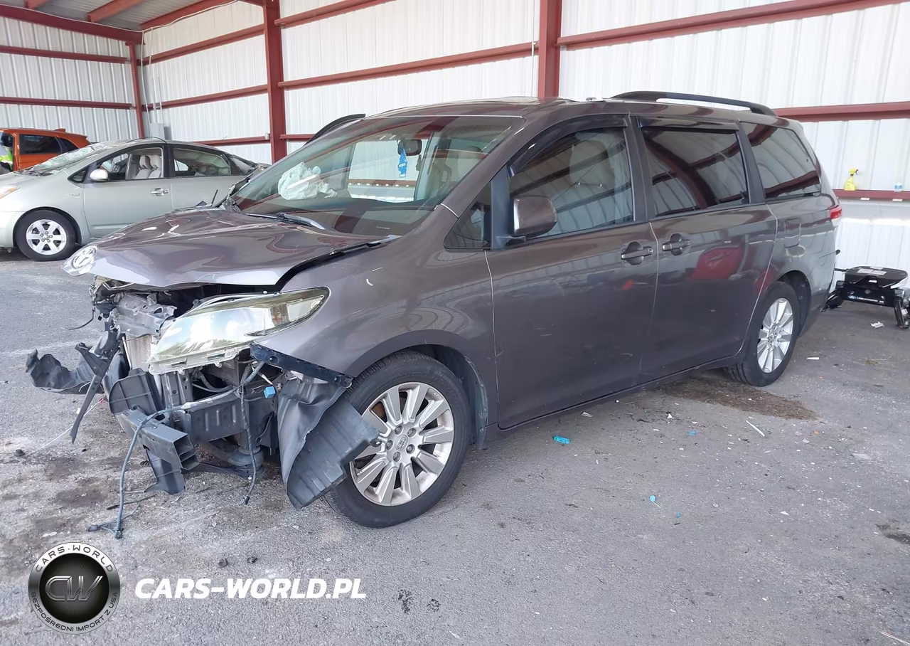2014 Toyota Sienna Xle 7 Passenger VIN:5TDDK3DCXES083071 - 2