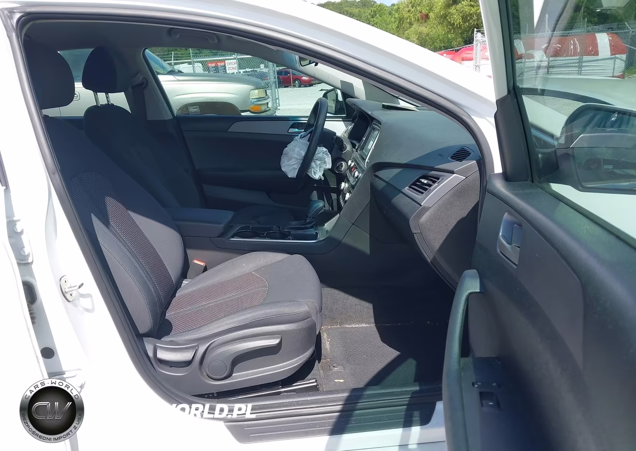2018 Hyundai Sonata Se VIN:5NPE24AF9JH620117 - 5