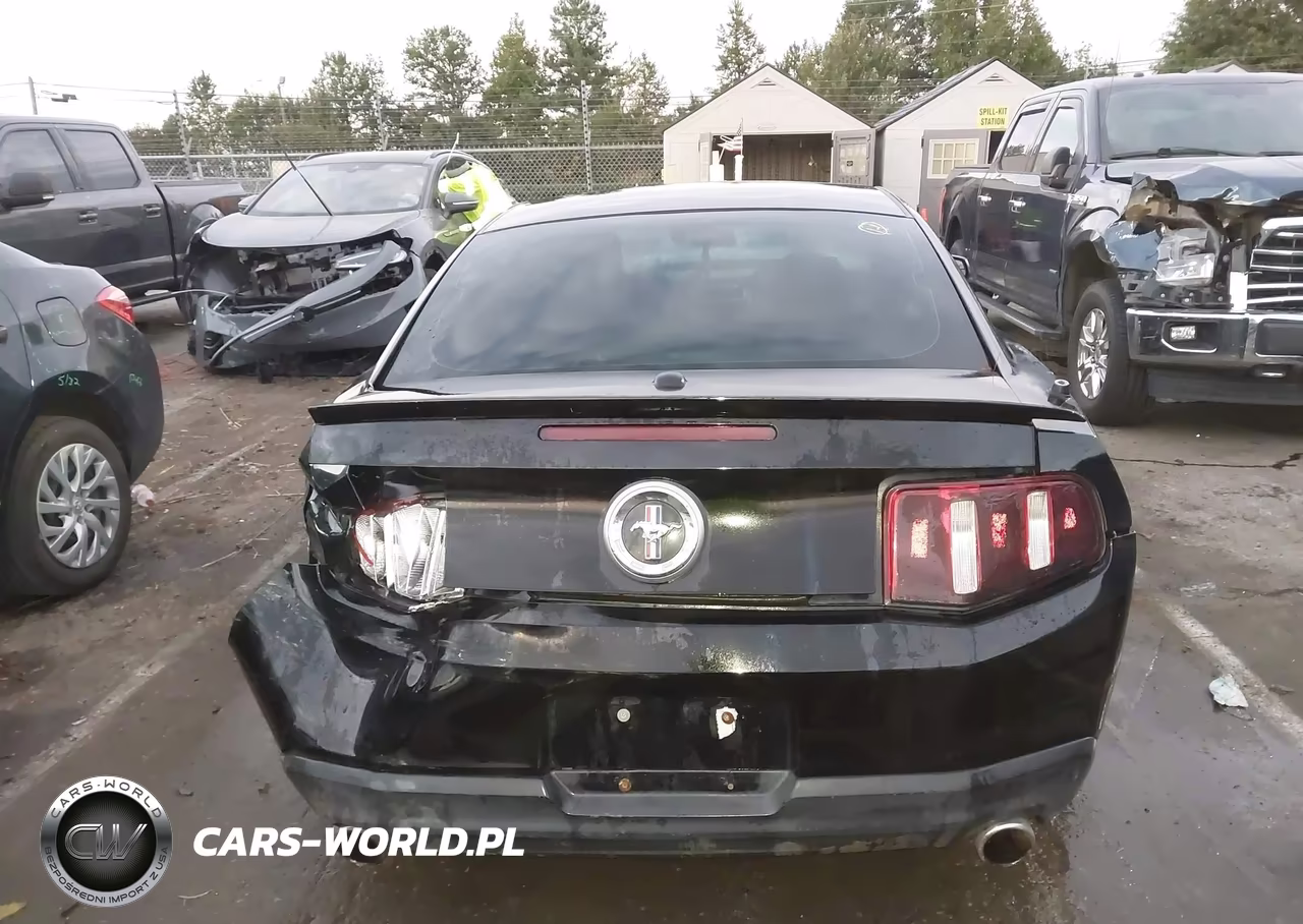 2011 Ford Mustang V6 Premium VIN:1ZVBP8AMXB5115177 - 16