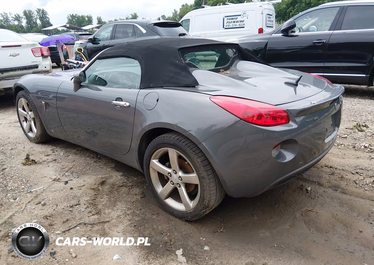 2008 Pontiac Solstice VIN:1G2MC35B98Y114553 - 3