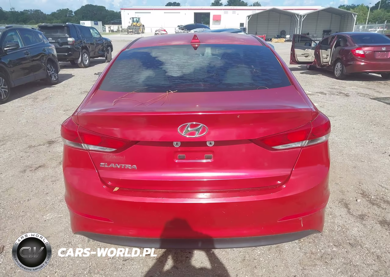2018 Hyundai Elantra Sel VIN:5NPD84LF0JH251350 - 16