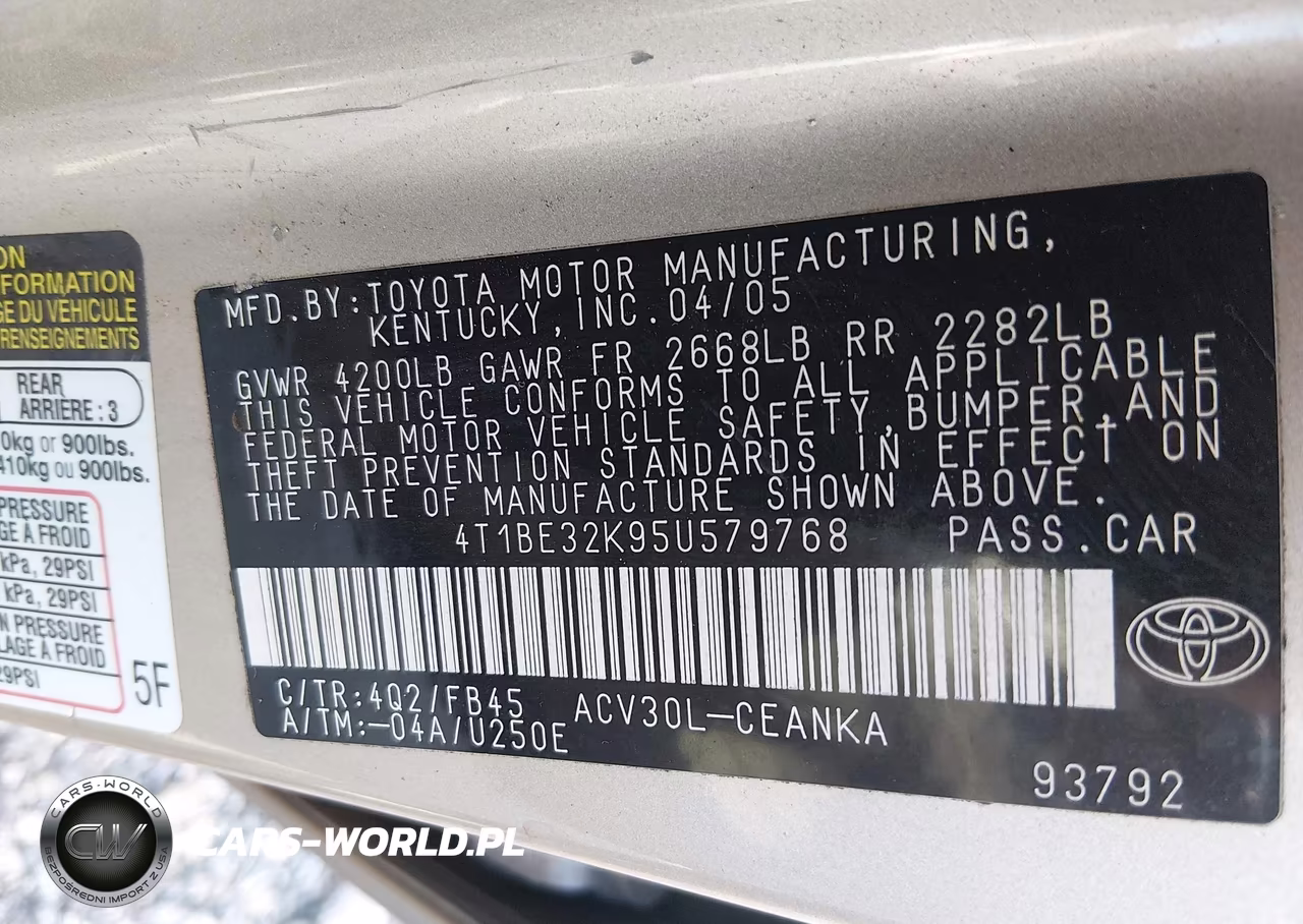 2005 Toyota Camry Le VIN:4T1BE32K95U579768 - 9
