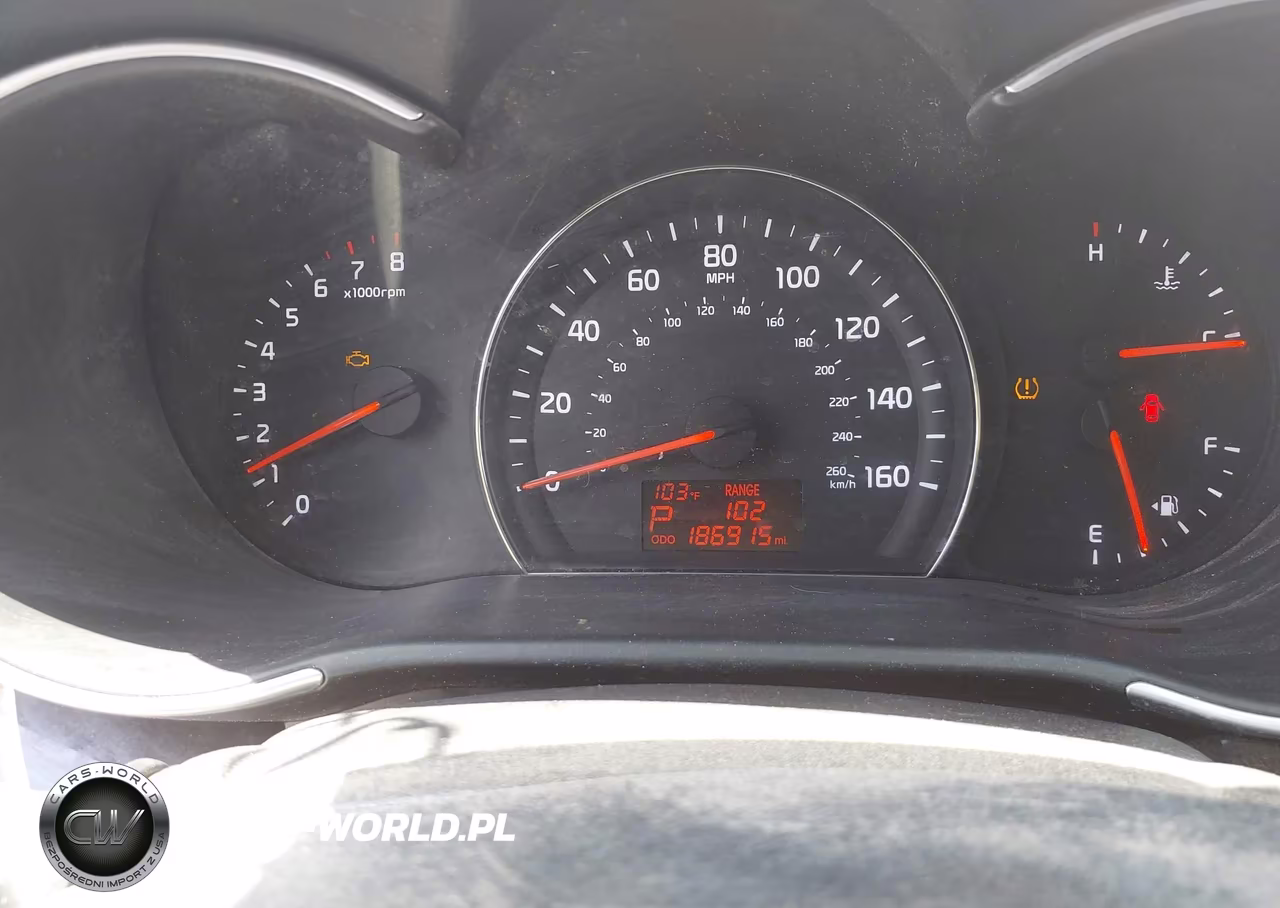 2014 Kia Sorento Lx VIN:5XYKTCA60EG475752 - 7
