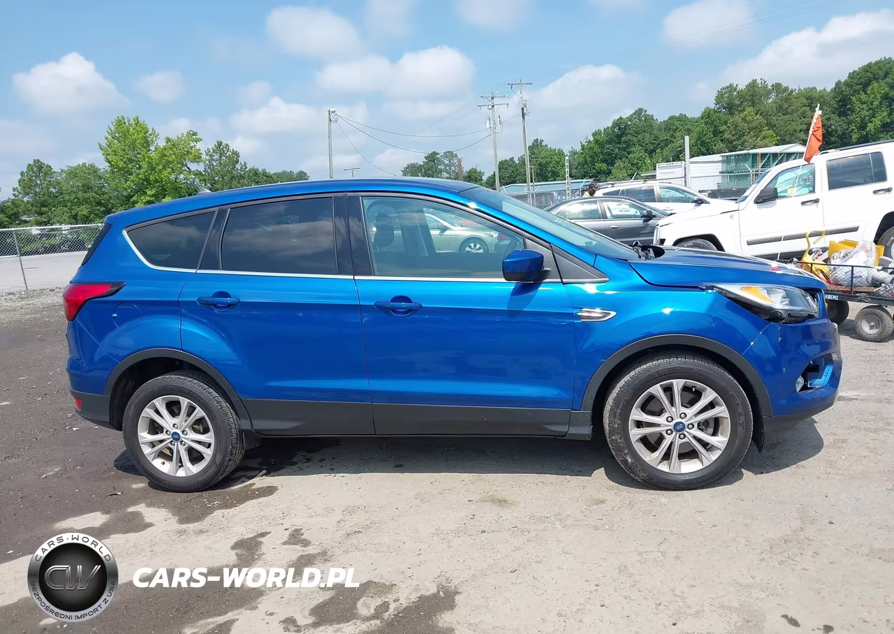 2019 Ford Escape Se VIN:1FMCU9GD5KUB49266 - 13