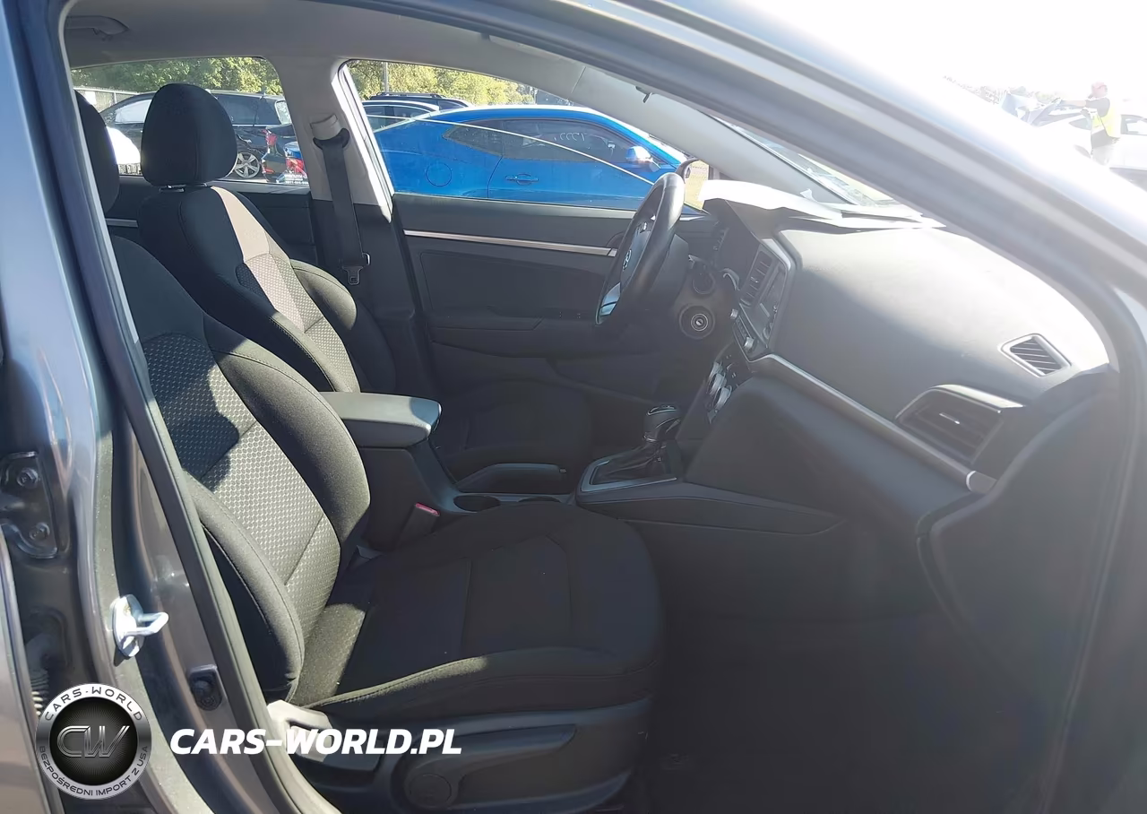 2019 Hyundai Elantra Se VIN:5NPD74LF0KH450905 - 5