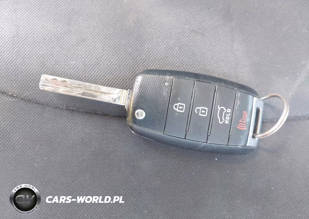 2016 Kia Soul VIN:KNDJN2A21G7352300 - 11