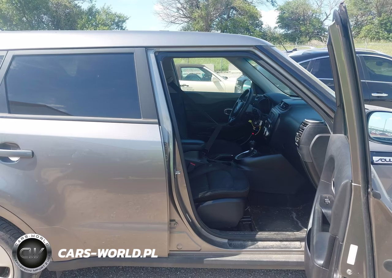 2016 Kia Soul VIN:KNDJN2A21G7352300 - 5