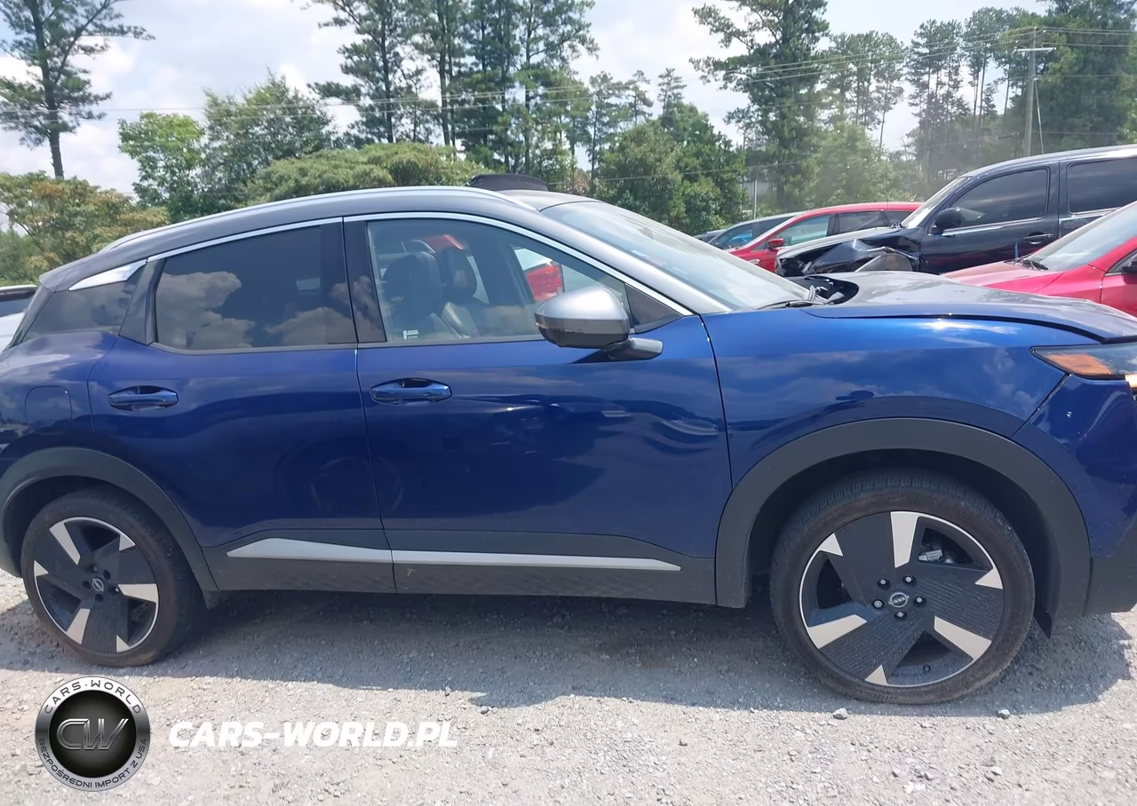 2025 Nissan Kicks Sr Intelligent Awd VIN:3N8AP6DD7SL300192 - 13