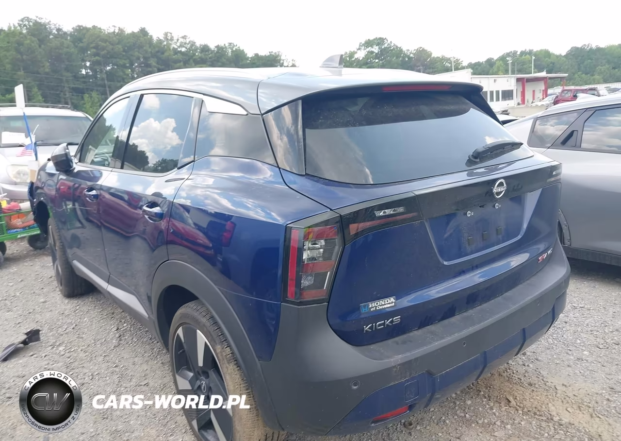 2025 Nissan Kicks Sr Intelligent Awd VIN:3N8AP6DD7SL300192 - 3