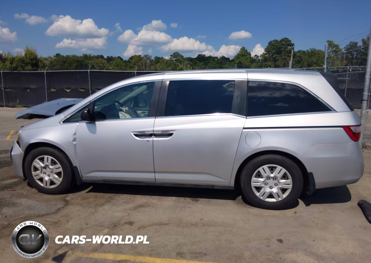 2011 Honda Odyssey Lx VIN:5FNRL5H23BB007675 - 14