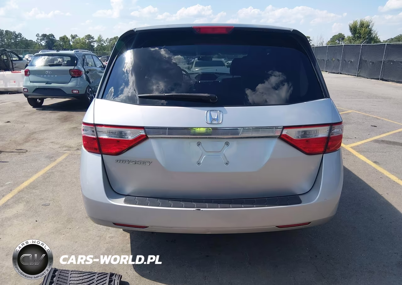 2011 Honda Odyssey Lx VIN:5FNRL5H23BB007675 - 16