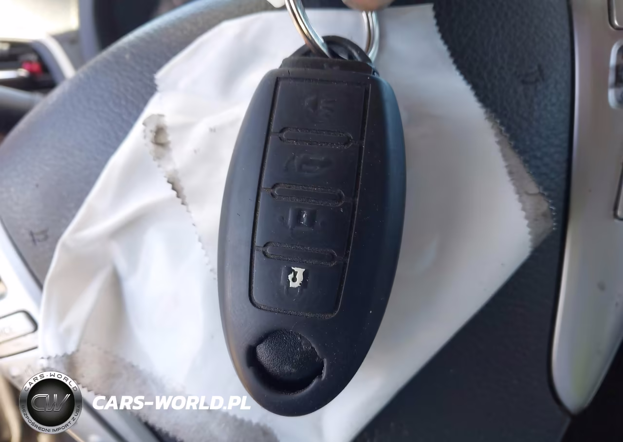 2015 Nissan Sentra Sr VIN:3N1AB7AP1FY329293 - 11