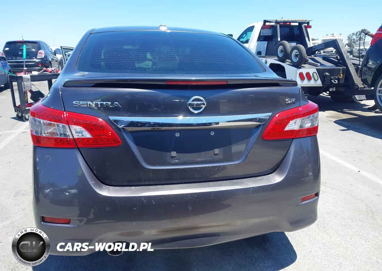 2015 Nissan Sentra Sr VIN:3N1AB7AP1FY329293 - 17