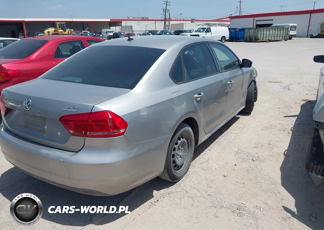 2014 Volkswagen Passat 2.5L S VIN:1VWAP7A36EC029037 - 4