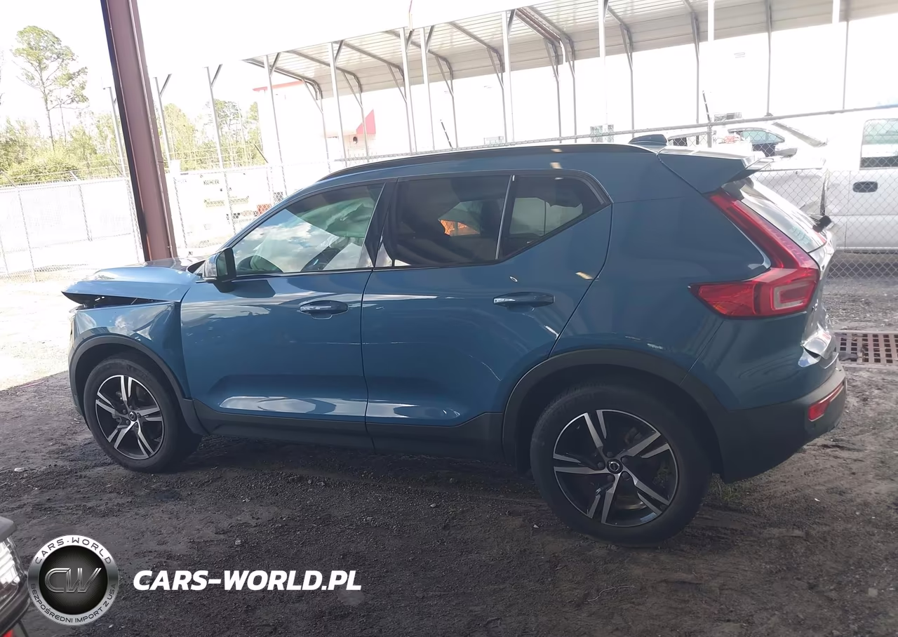 2023 Volvo Xc40 B5 Plus Dark Theme VIN:YV4L12UW8P2967018 - 13