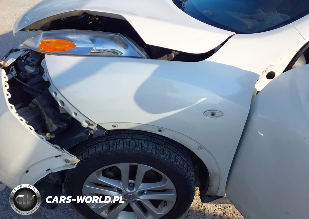 2013 Nissan Juke S VIN:JN8AF5MR7DT216560 - 13