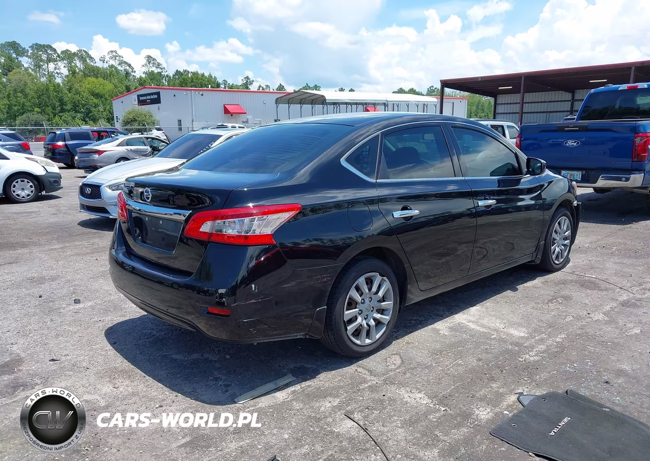 2015 Nissan Sentra S VIN:3N1AB7APXFY377732 - 4
