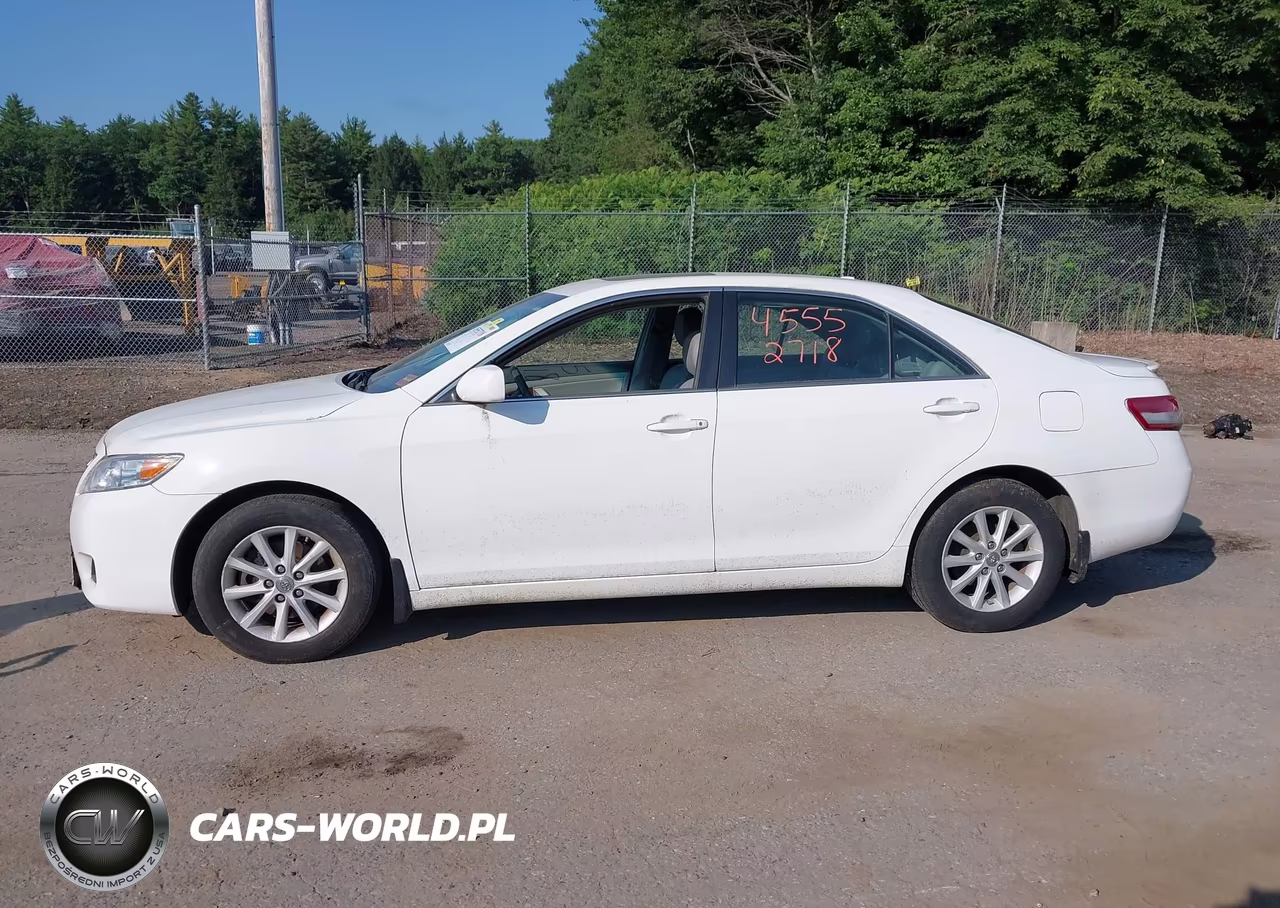 2010 Toyota Camry Xle VIN:4T4BF3EKXAR054999 - 12