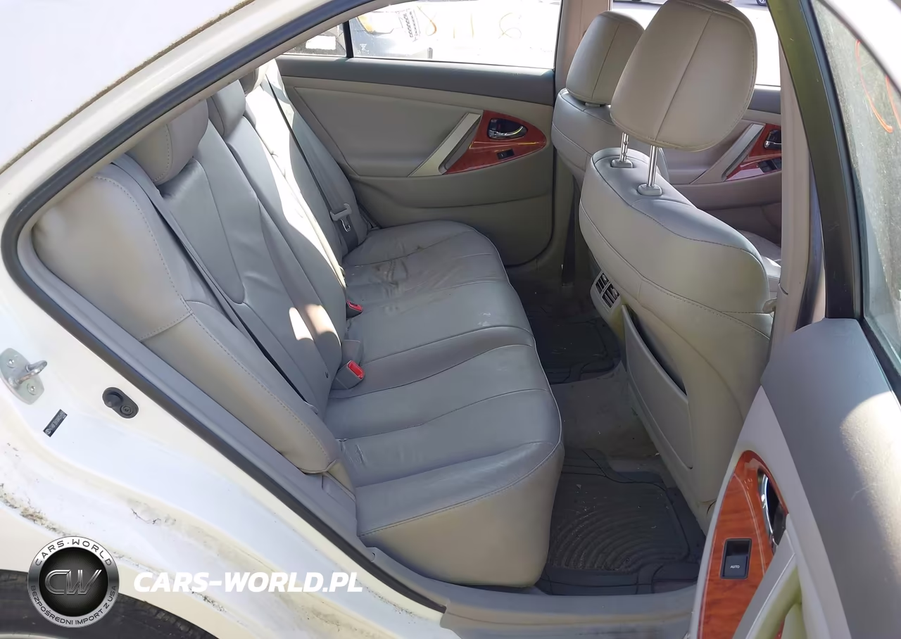 2010 Toyota Camry Xle VIN:4T4BF3EKXAR054999 - 8