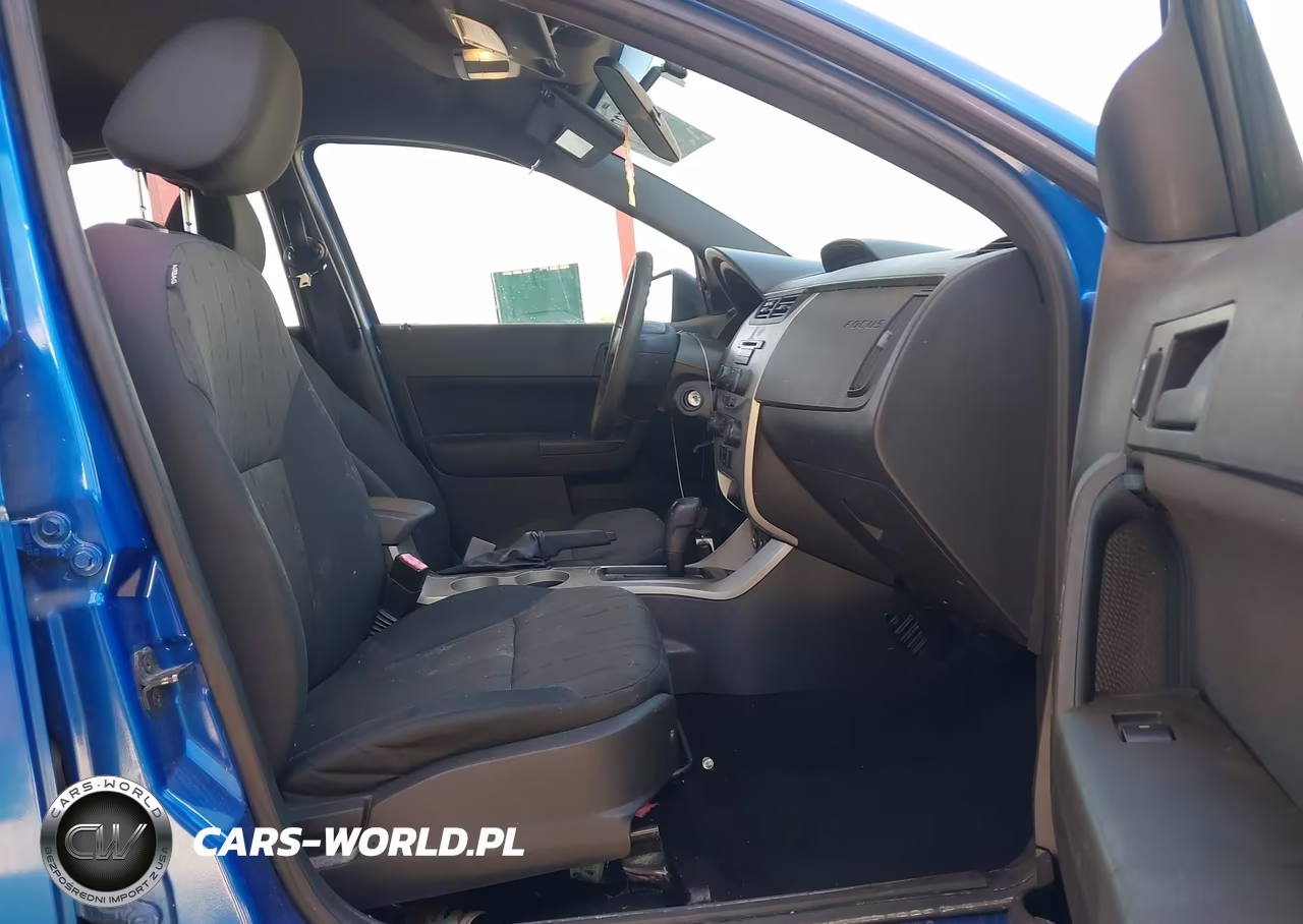 2010 Ford Focus Se VIN:1FAHP3FN3AW111519 - 5