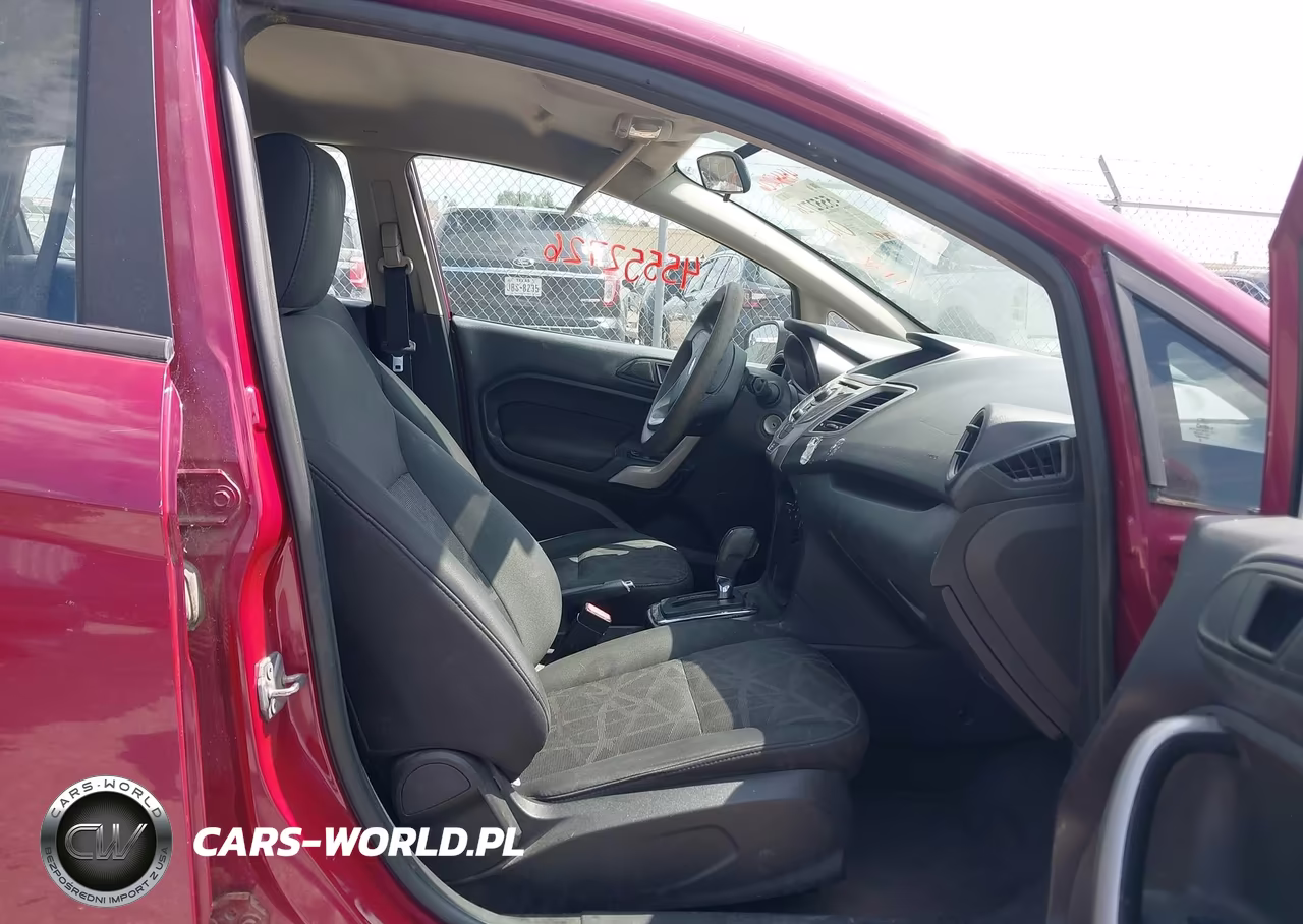 2011 Ford Fiesta Se VIN:3FADP4EJ3BM119446 - 5